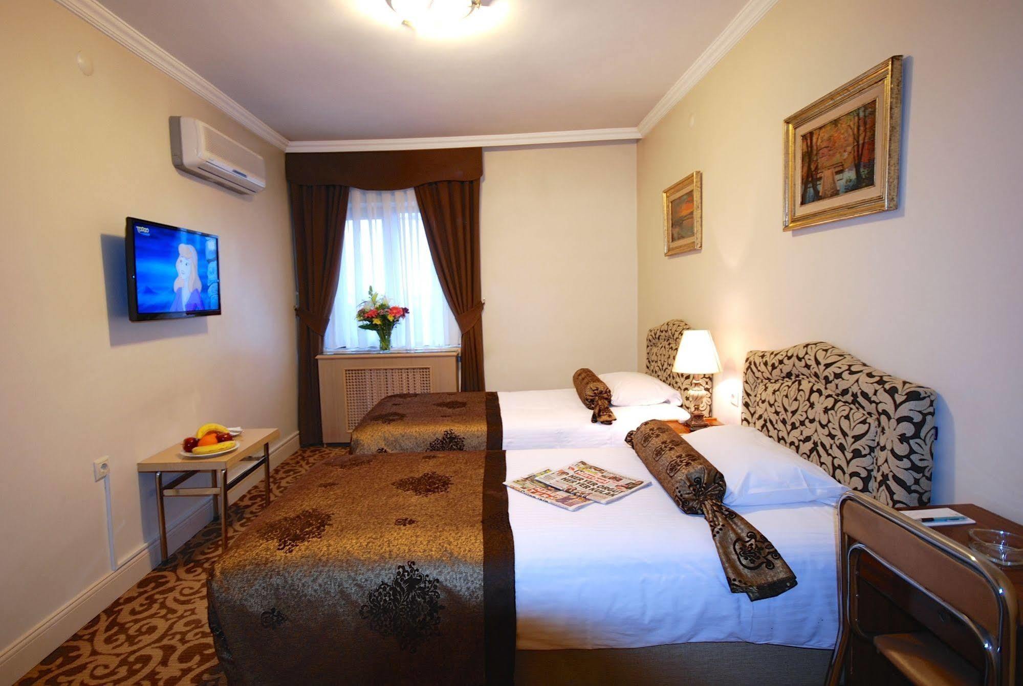 Hotel Mithat Ankara Exterior photo
